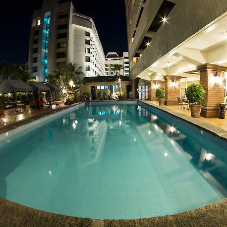 Copacabana Apartment Hotel - Staycation Is Allowed Manila Exterior photo