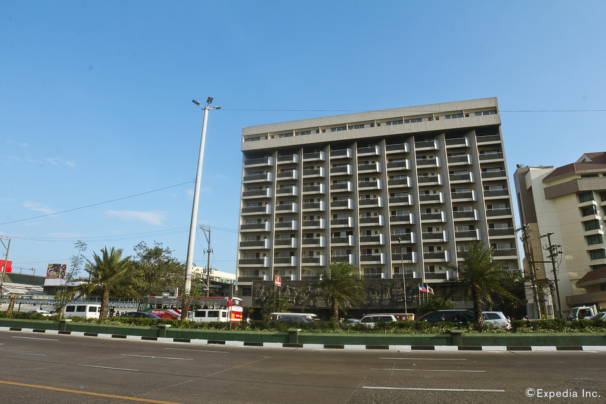 Copacabana Apartment Hotel - Staycation Is Allowed Manila Exterior photo